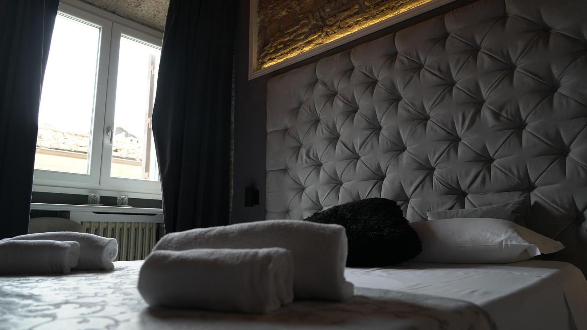 Rhome Luxury Suite — Photos 1